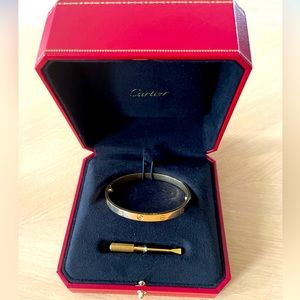 Cartier Love bracelet size 18 in 18K solid gold